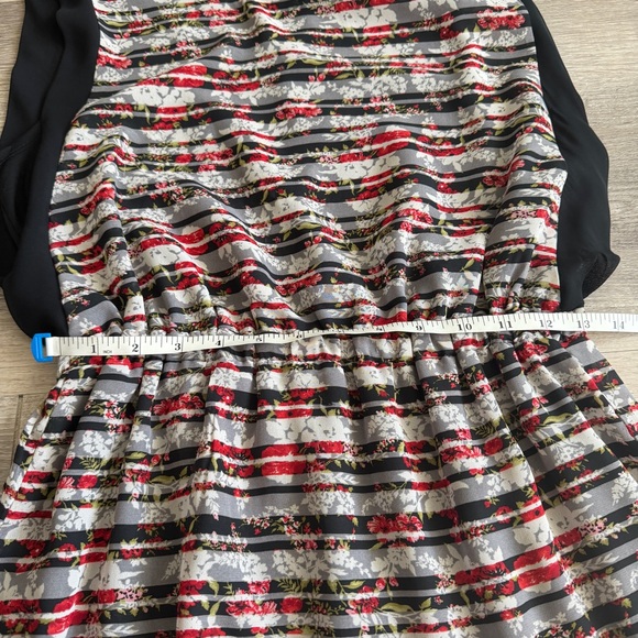 Charming Charlie Stripe Floral Sleeveless Dress - Black, Red, White S chic - Picture 4 of 9